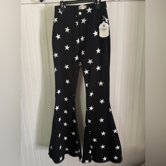 ALTAR’D STATE | NWT Star power flare jeans pants | Black White Sz Small - Picture 3 of 9